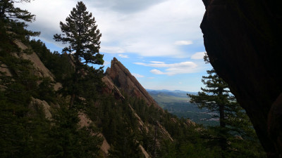 Flatirons_From_Royal_Arch_Trail
