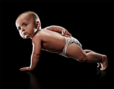 Baby_One_Armed_Pushups