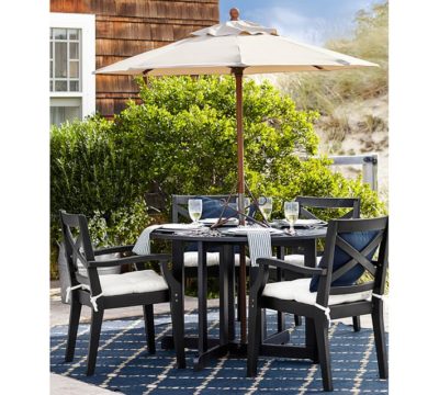 Pottery_Barn_Dot_N_Dash_Outdoor_Rug