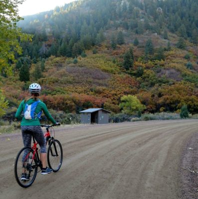 Amanda_Biking_Waterton_Canyon