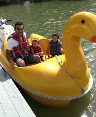 Waneka_Lake_Paddleboats