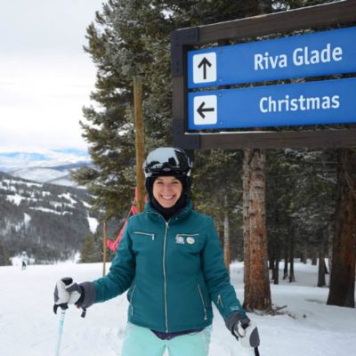 Skiing_Christmas_on_Christmas